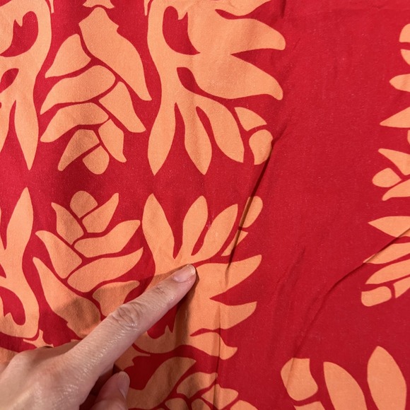 Manuheali'i Tank Top Womens Medium Red Hawaiian Floral Adjustable Strap Hawaii - Picture 3 of 9